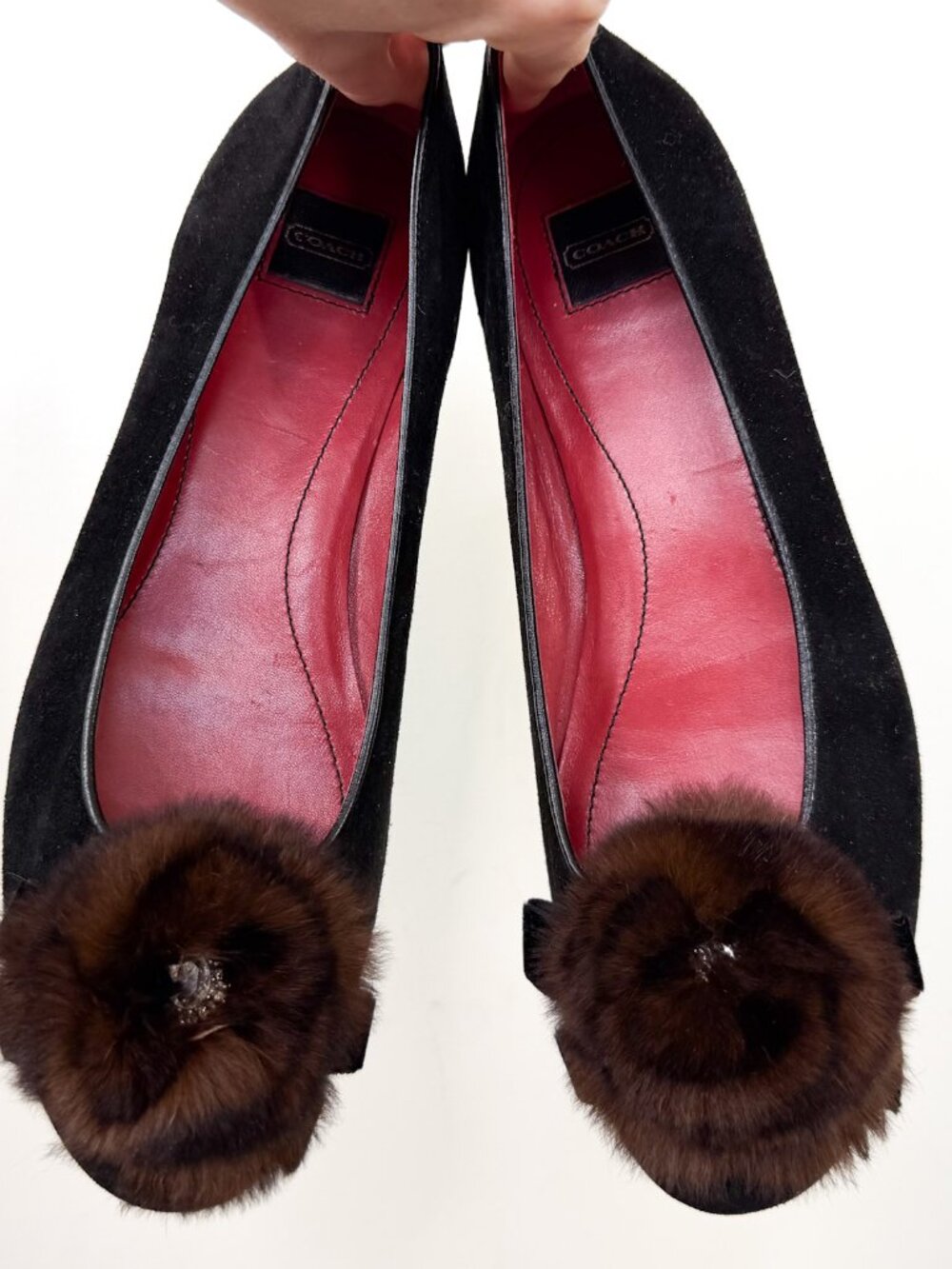 Black Coach Suede Pearl II Fur Pom Pom Ballet Flats Size 7.5